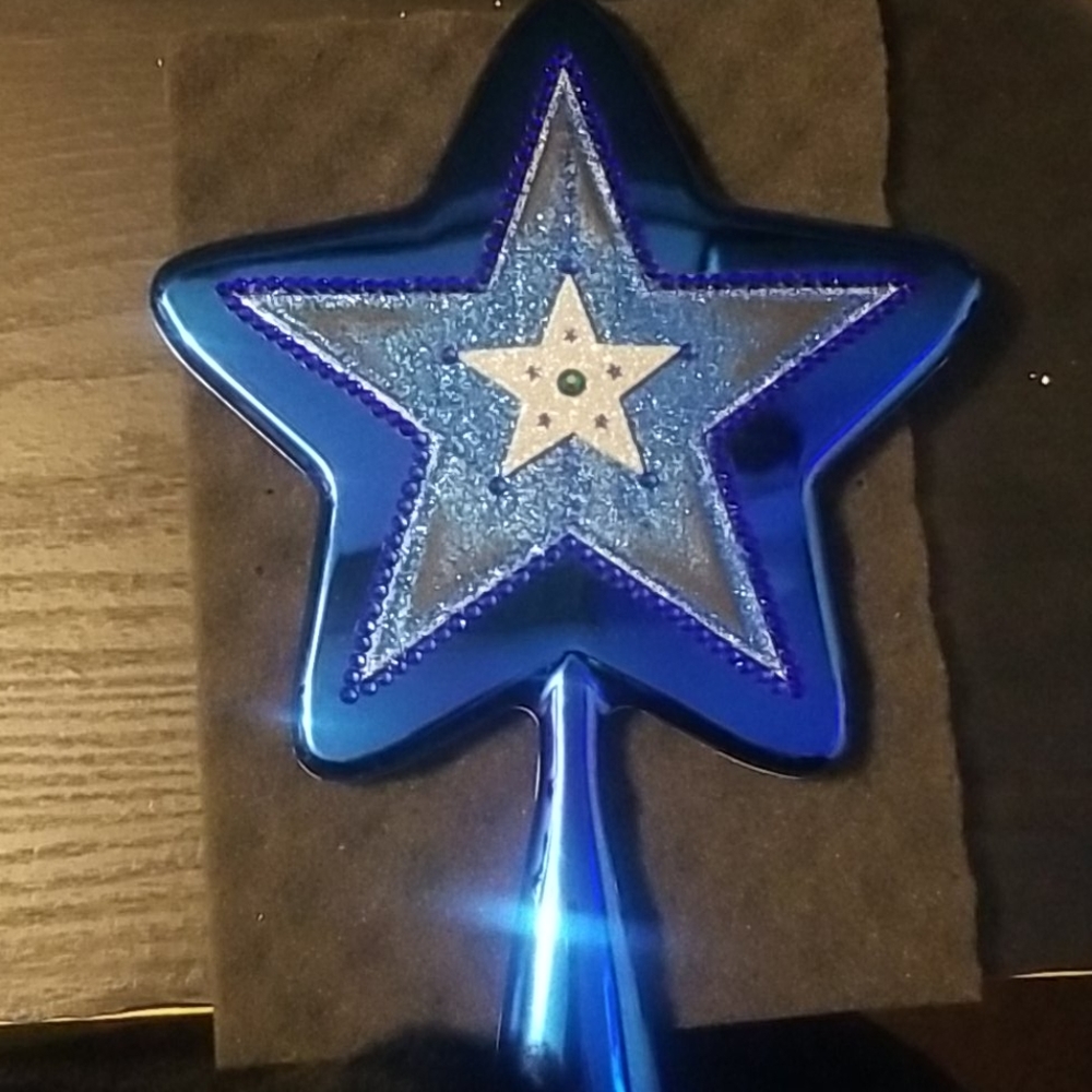 Jeffree Star Blue Blood Chrome mirror!